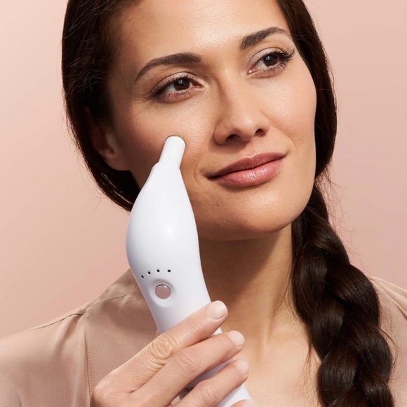 Trophy Skin RejuvadermMD - Picture 6 of 8